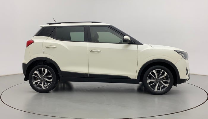 2021 Mahindra XUV300 W8 (O) 1.5 DIESEL AMT, Diesel, Automatic, 66,451 km, Right Side View