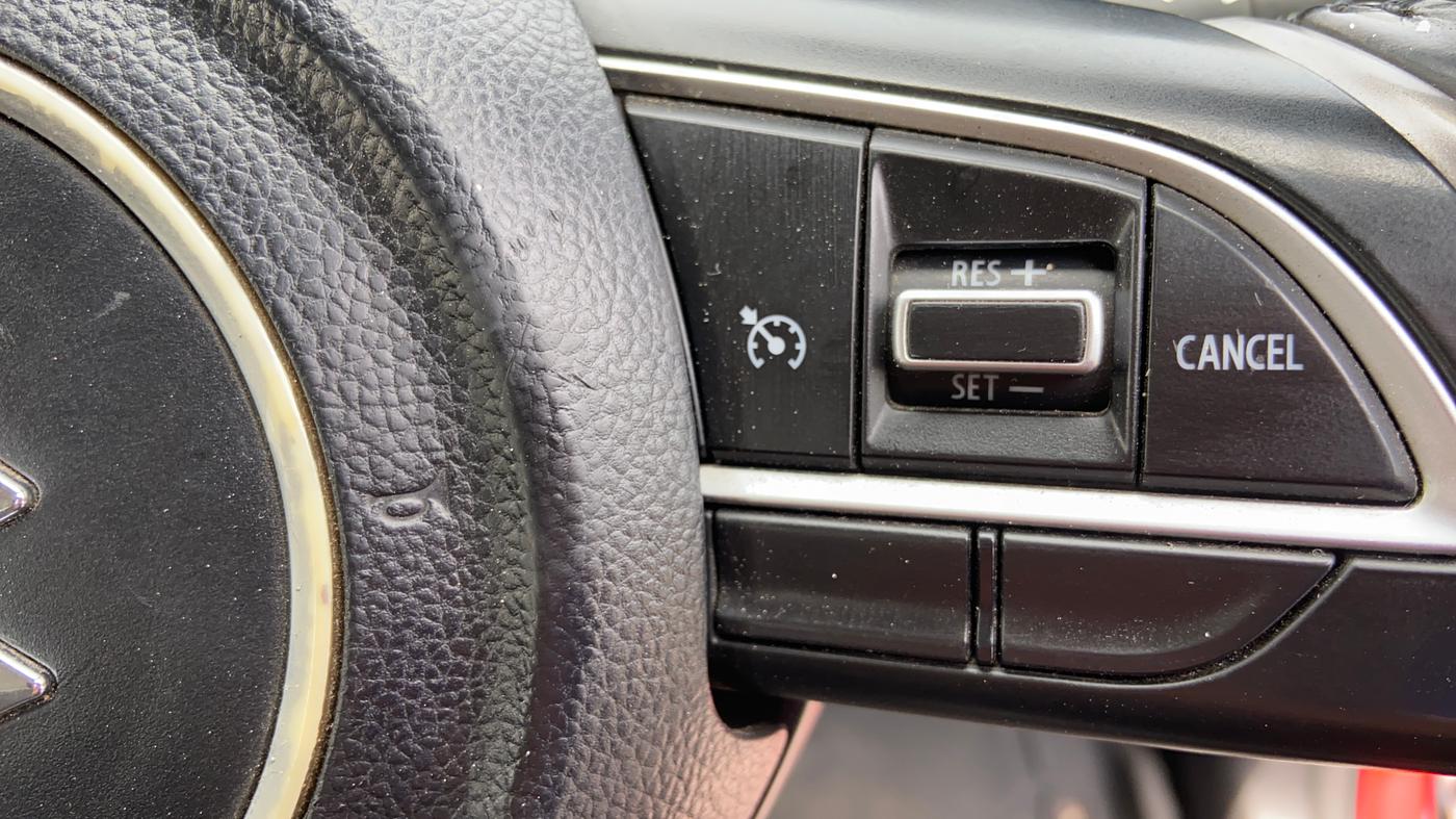 2022 Maruti BREZZA ZXI + SMART HYBRID, Petrol, Manual, 35,934 km, Adaptive Cruise Control