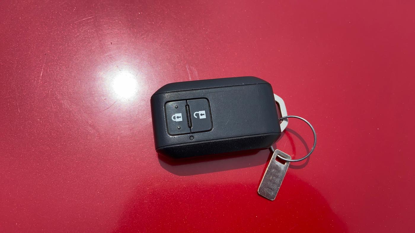 2022 Maruti BREZZA ZXI + SMART HYBRID, Petrol, Manual, 35,934 km, Key Close Up