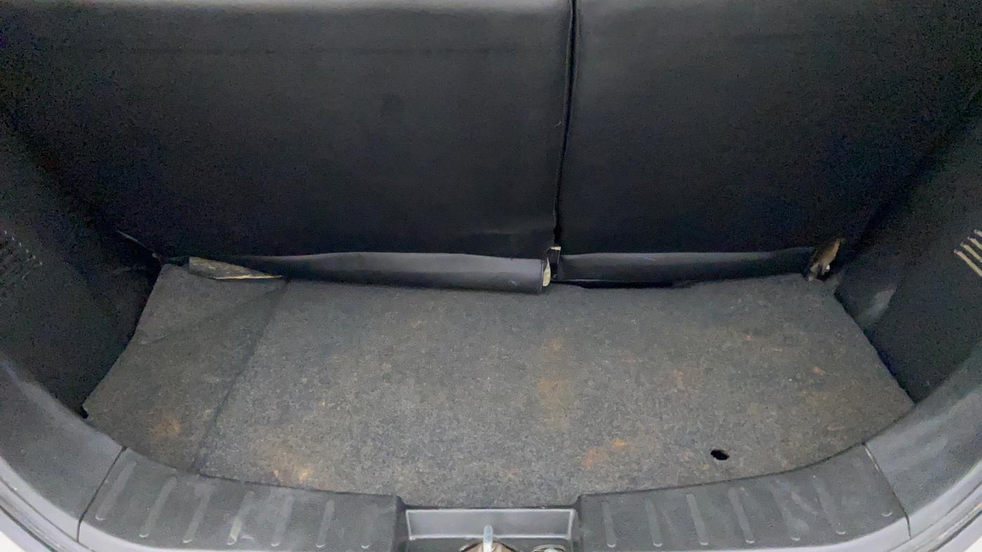 2014 Maruti Wagon R 1.0 VXI, Petrol, Manual, 41,290 km, Boot Inside