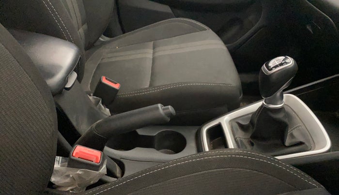 2021 Hyundai VENUE SX 1.0 TURBO, Petrol, Manual, 44,059 km, Gear Lever