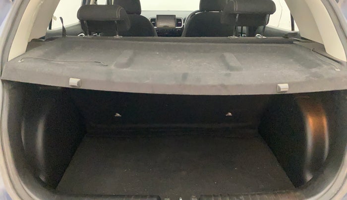 2021 Hyundai VENUE SX 1.0 TURBO, Petrol, Manual, 44,059 km, Boot Inside