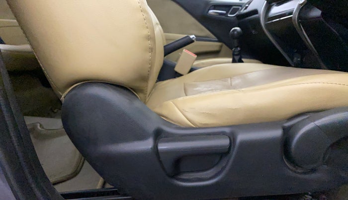 2017 Honda City 1.5L I-VTEC V MT, Petrol, Manual, 72,652 km, Driver Side Adjustment Panel