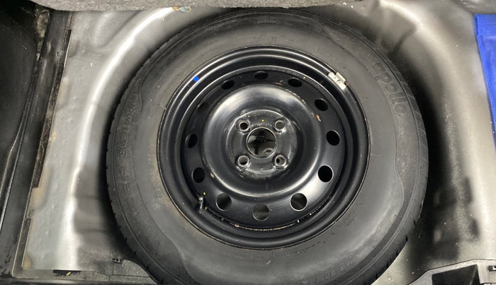 2022 Maruti Swift VXI AMT, Petrol, Automatic, 42,006 km, Spare Tyre