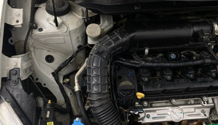 2022 Maruti Swift VXI AMT, Petrol, Automatic, 42,006 km, Engine View - Right