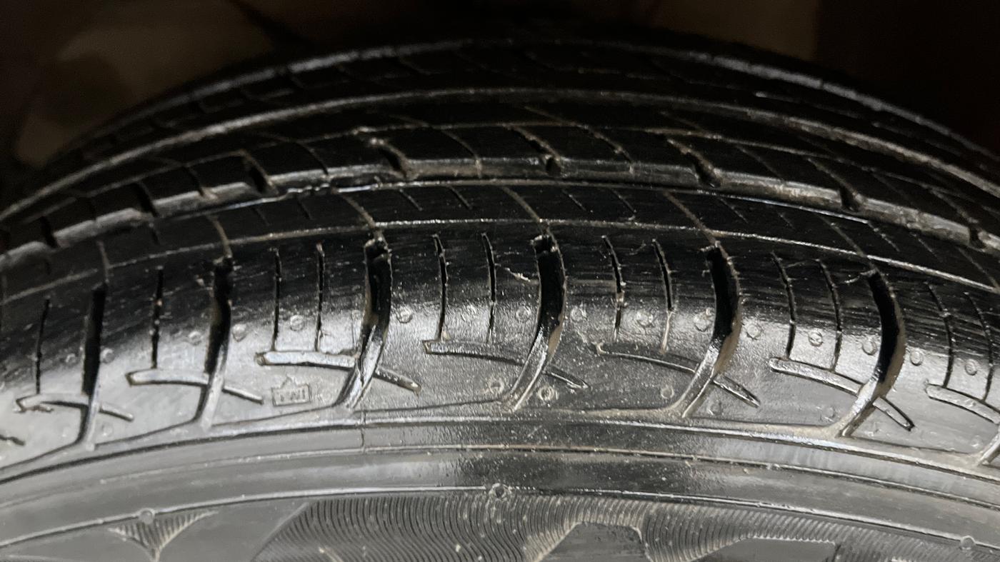 2018 Maruti Baleno DELTA PETROL 1.2, Petrol, Manual, 59,166 km, Left Front Tyre Tread