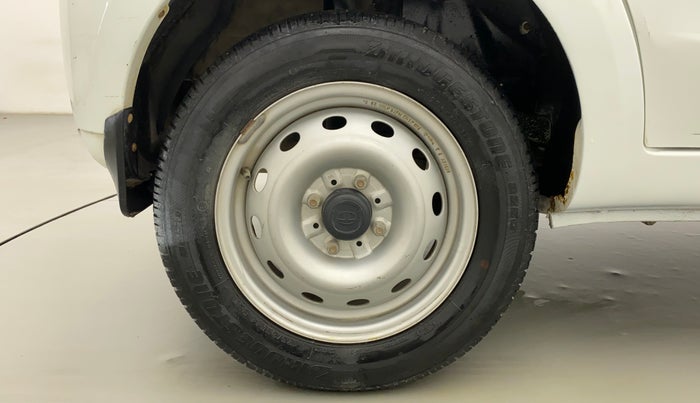 2016 Tata Bolt XE REVOTRON, Petrol, Manual, 49,558 km, Right Rear Wheel