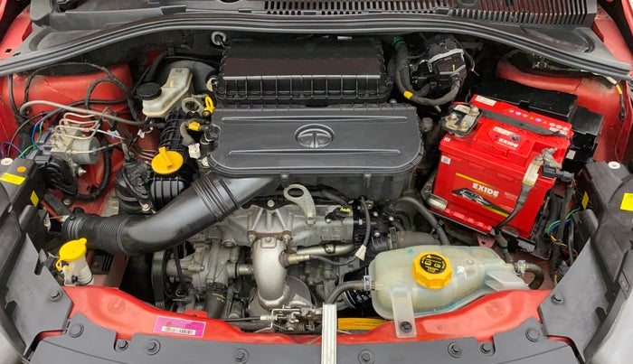2020 Tata Tiago XZA PLUS DUAL TONE PETROL, Petrol, Automatic, 26,526 km, Open Bonet