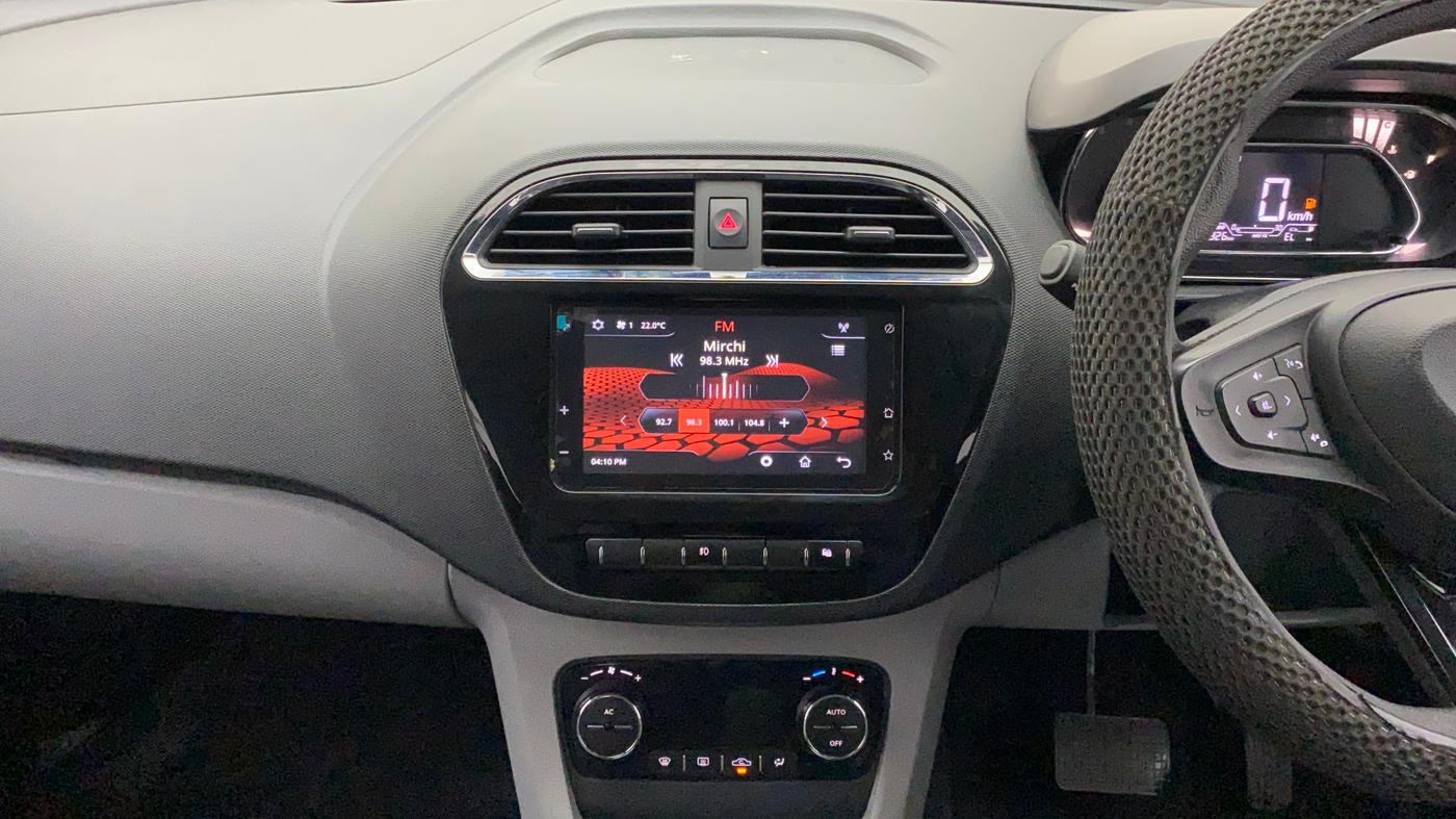 2020 Tata Tiago XZA PLUS DUAL TONE PETROL, Petrol, Automatic, 26,526 km, Air Conditioner