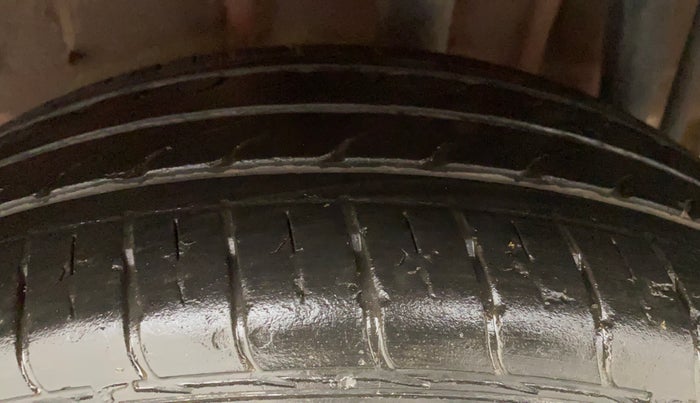 2020 Tata Tiago XZA PLUS DUAL TONE PETROL, Petrol, Automatic, 26,526 km, Left Rear Tyre Tread