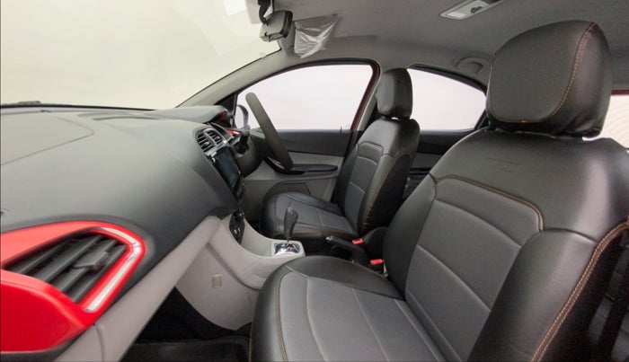 2020 Tata Tiago XZA PLUS DUAL TONE PETROL, Petrol, Automatic, 26,526 km, Right Side Front Door Cabin