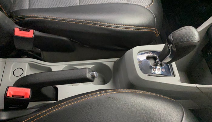 2020 Tata Tiago XZA PLUS DUAL TONE PETROL, Petrol, Automatic, 26,526 km, Gear Lever