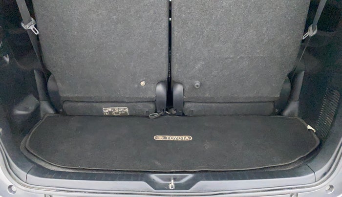 2016 Toyota Innova Crysta 2.8 ZX AT 7 STR, Diesel, Automatic, 88,694 km, Boot Inside