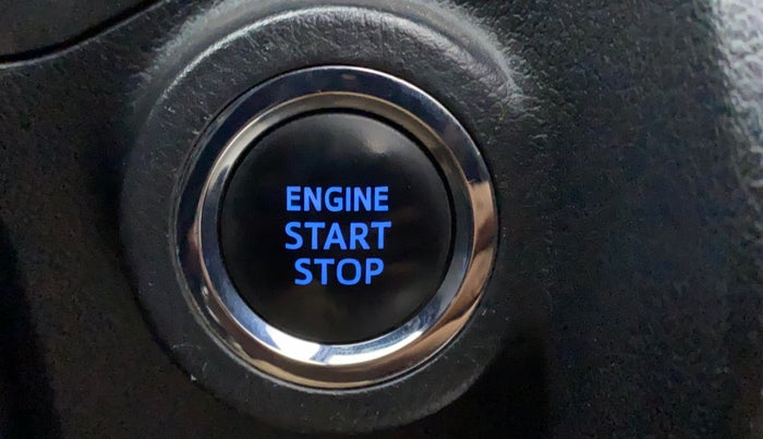 2016 Toyota Innova Crysta 2.8 ZX AT 7 STR, Diesel, Automatic, 88,694 km, Keyless Start/ Stop Button