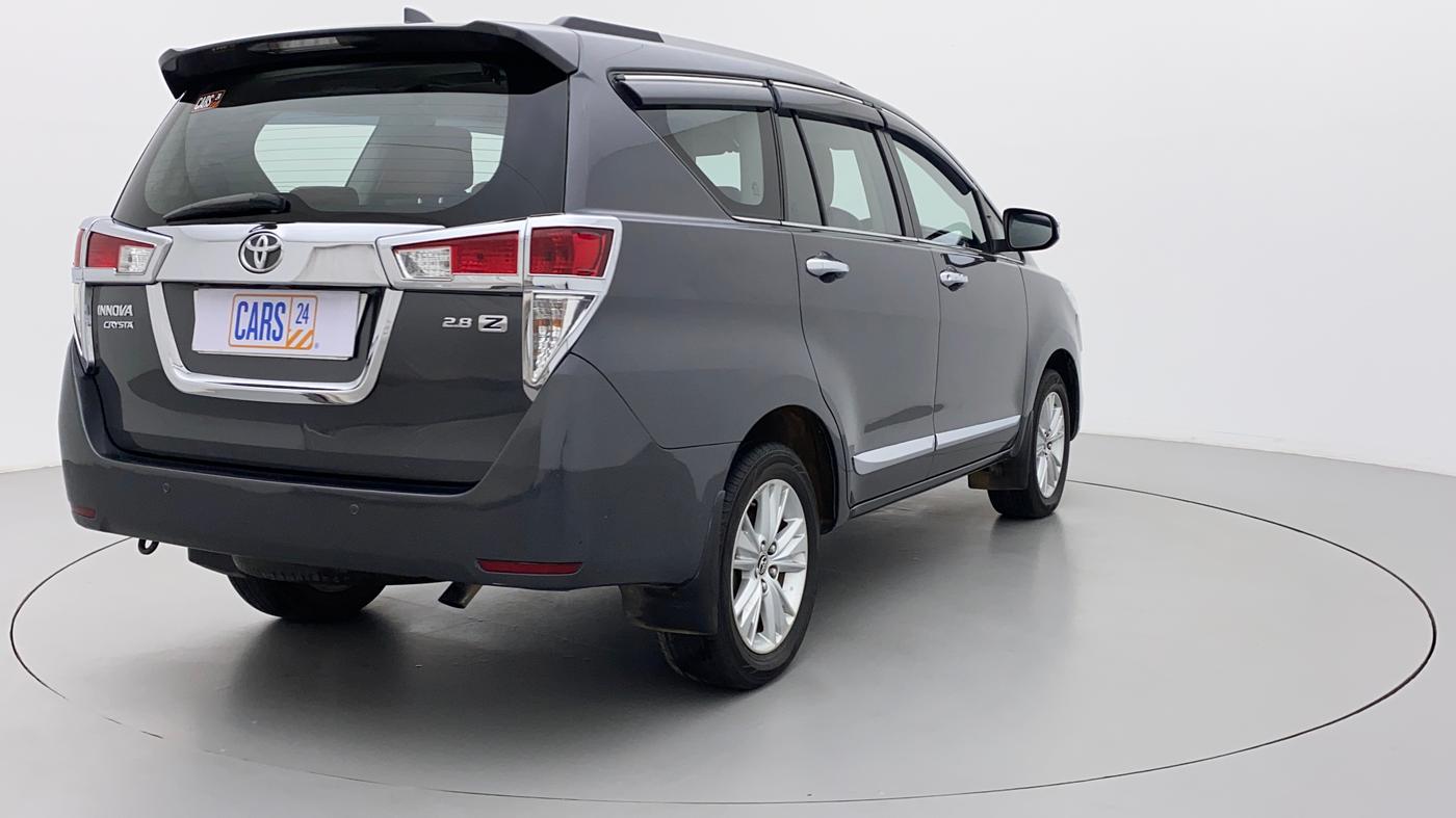 2016 Toyota Innova Crysta 2.8 ZX AT 7 STR, Diesel, Automatic, 88,694 km, Right Back Diagonal