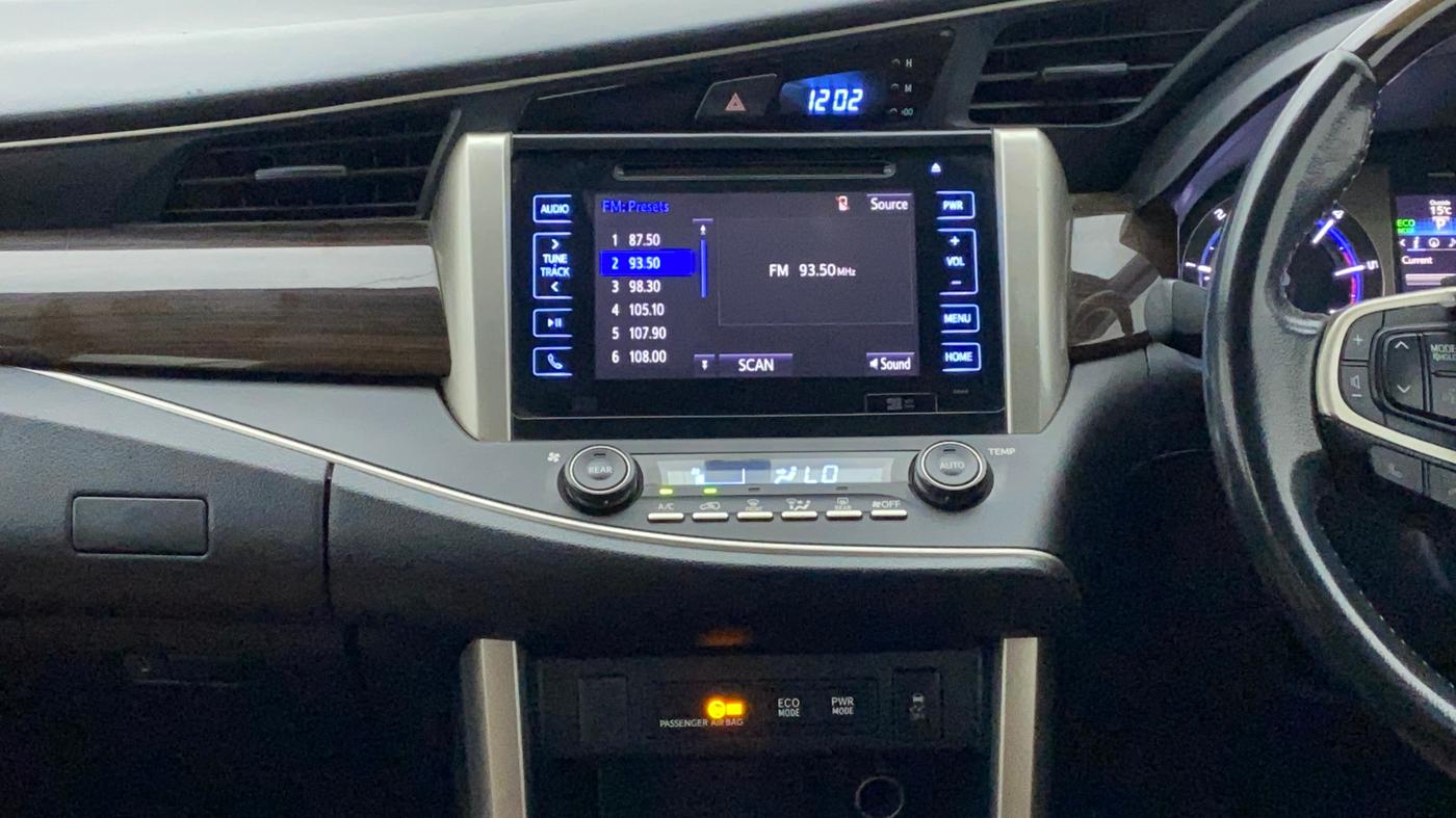 2016 Toyota Innova Crysta 2.8 ZX AT 7 STR, Diesel, Automatic, 88,694 km, Air Conditioner