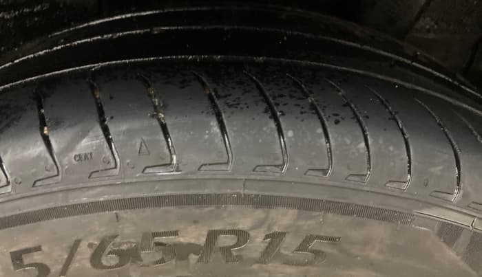 2024 Hyundai EXTER SX(O) CONNECT 1.2 AMT DUAL TONE, Petrol, Automatic, 28,151 km, Left Rear Tyre Tread