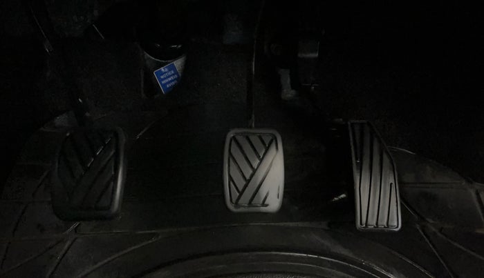 2019 Maruti Baleno SIGMA PETROL 1.2, Petrol, Manual, 68,958 km, Pedals