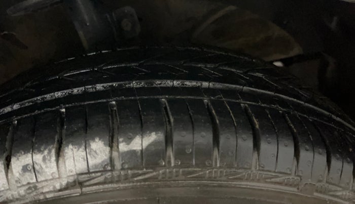 2019 Maruti Baleno SIGMA PETROL 1.2, Petrol, Manual, 68,958 km, Right Front Tyre Tread