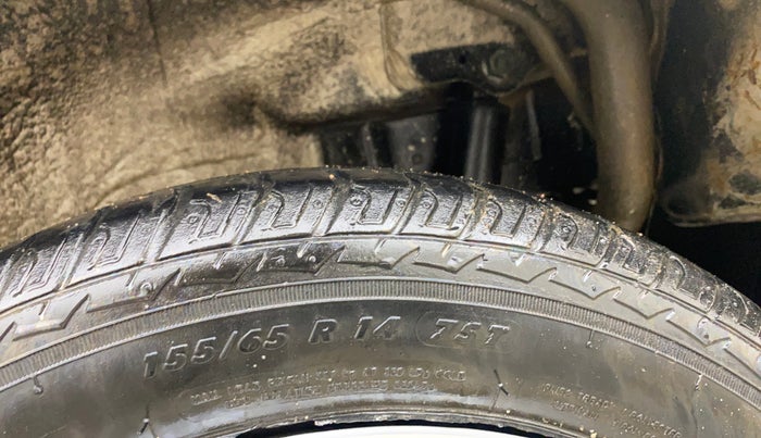 2015 Maruti Wagon R 1.0 VXI, Petrol, Manual, 1,05,396 km, Left Rear Tyre Tread