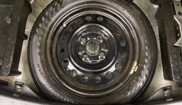 2015 Maruti Wagon R 1.0 VXI, Petrol, Manual, 1,05,396 km, Spare Tyre