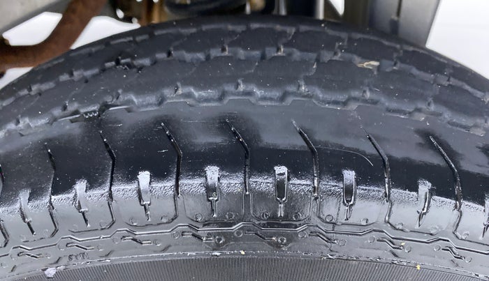 2019 Maruti Eeco 5 STR WITH AC PLUSHTR, Petrol, Manual, 26,919 km, Left Rear Tyre Tread
