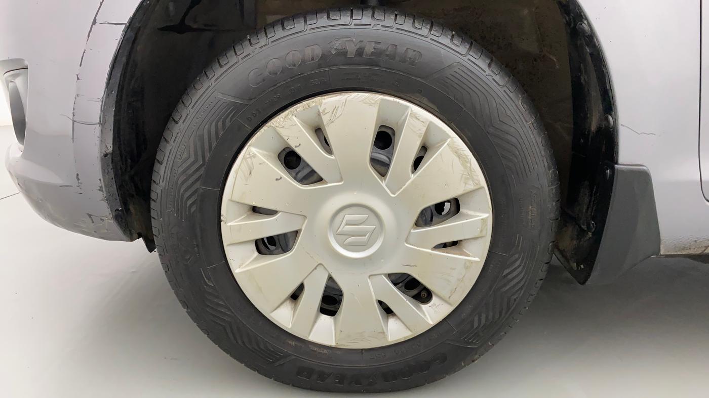 2012 Maruti Swift VXI, Petrol, Manual, 84,476 km, Left Front Wheel