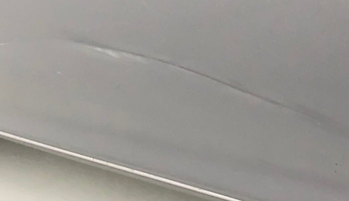 2012 Maruti Swift VXI, Petrol, Manual, 84,476 km, Front passenger door - Minor scratches