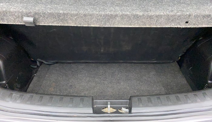 2012 Maruti Swift VXI, Petrol, Manual, 84,476 km, Boot Inside