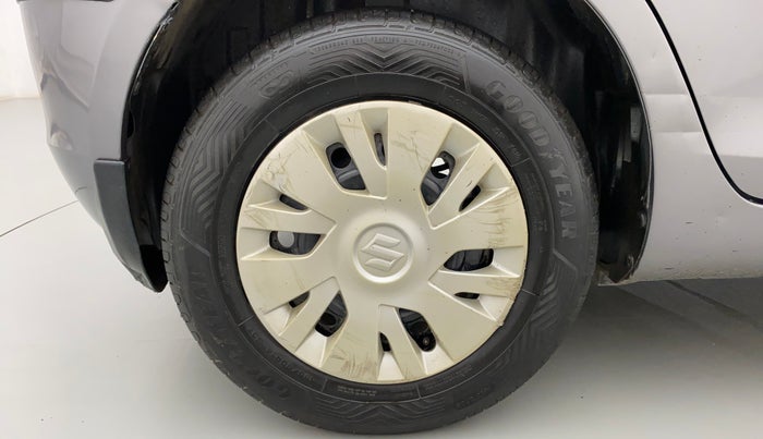 2012 Maruti Swift VXI, Petrol, Manual, 84,476 km, Right Rear Wheel