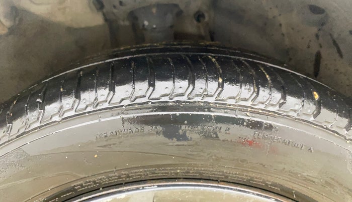 2023 Hyundai NEW I20 SPORTZ 1.2 MT, Petrol, Manual, 38,249 km, Right Front Tyre Tread