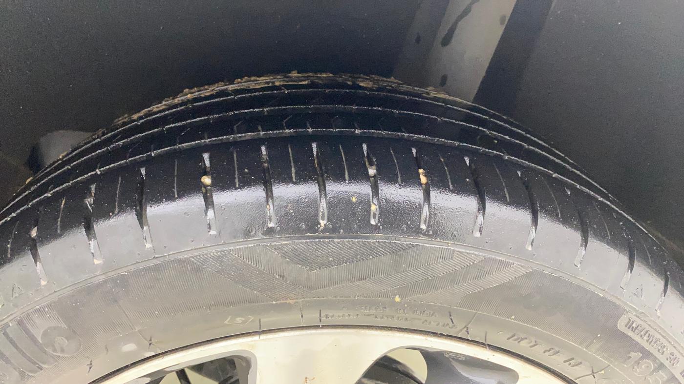 2020 Maruti Baleno ZETA CVT PETROL 1.2, Petrol, Automatic, 36,425 km, Left Rear Tyre Tread