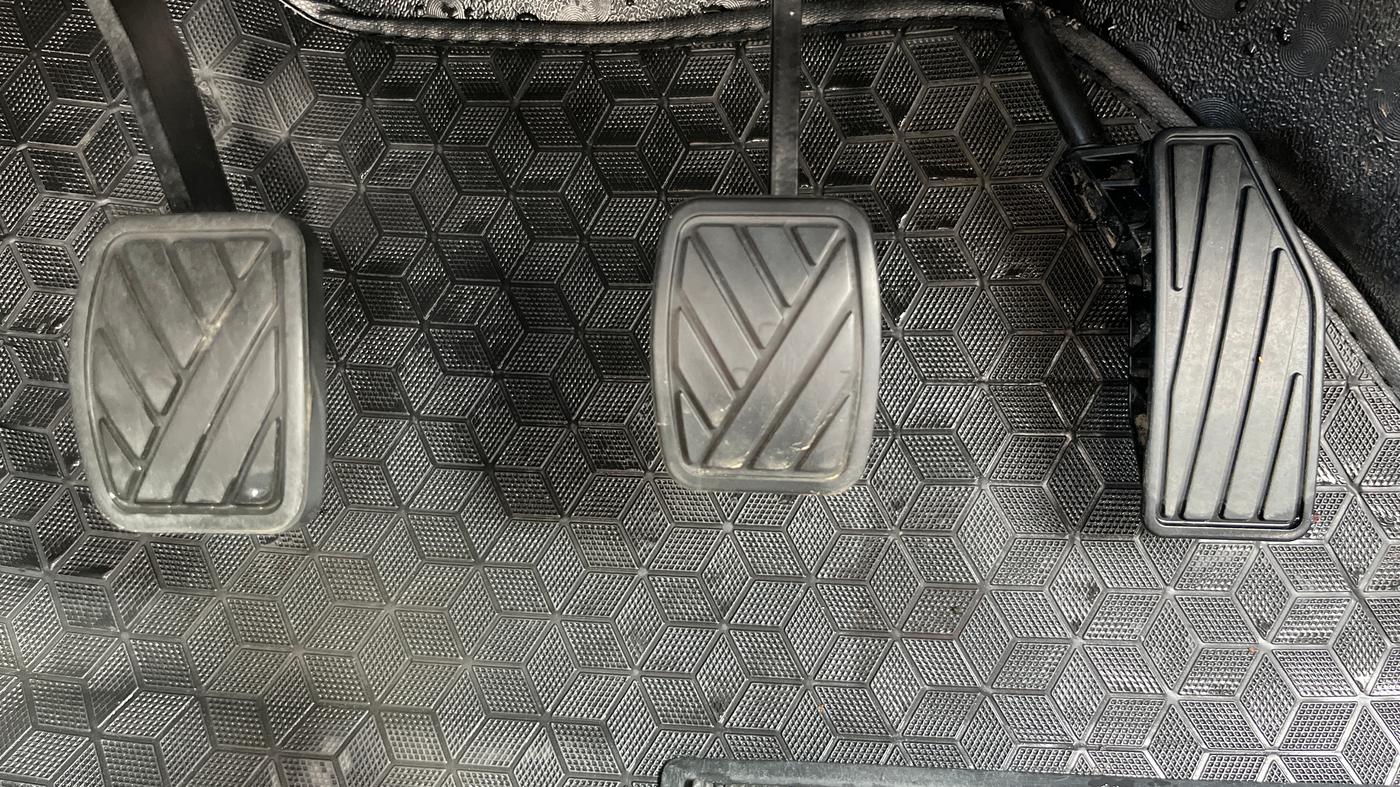2021 Maruti Swift VXI, Petrol, Manual, 51,761 km, Pedals