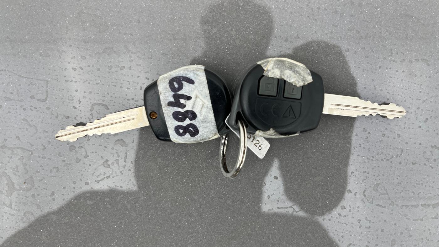 2021 Maruti Swift VXI, Petrol, Manual, 51,761 km, Key Close Up
