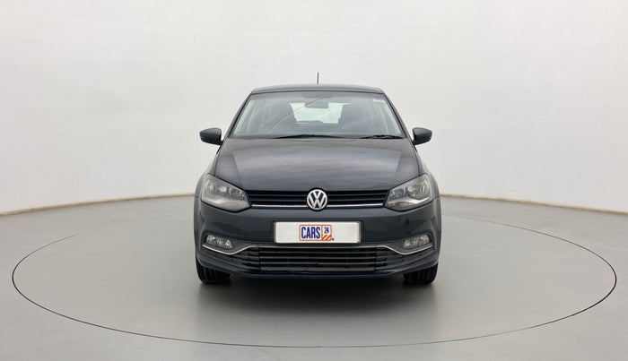 2017 Volkswagen Polo HIGHLINE1.2L, Petrol, Manual, 50,088 km, Front