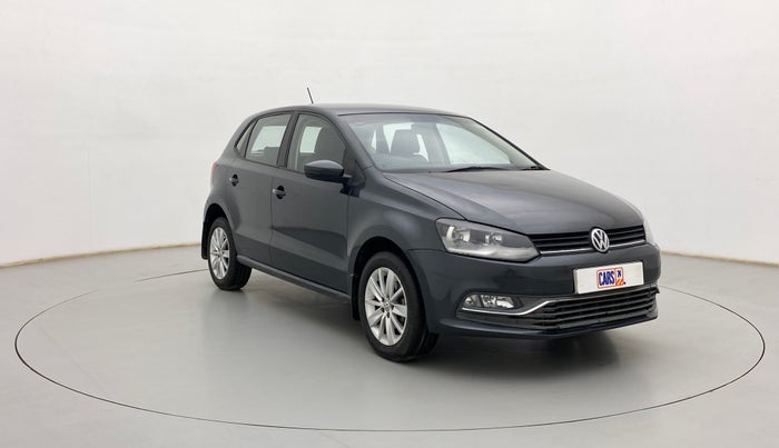 2017 Volkswagen Polo HIGHLINE1.2L, Petrol, Manual, 50,088 km, Right Front Diagonal