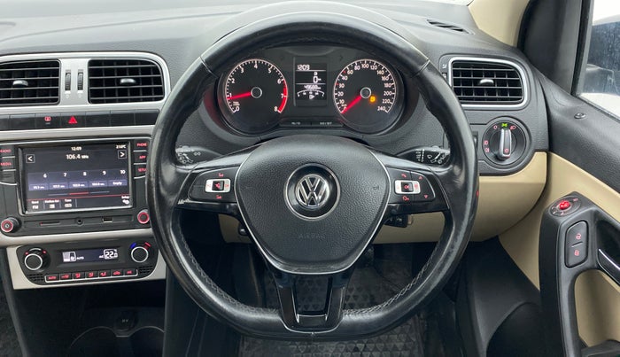 2017 Volkswagen Polo HIGHLINE1.2L, Petrol, Manual, 50,088 km, Steering Wheel Close Up