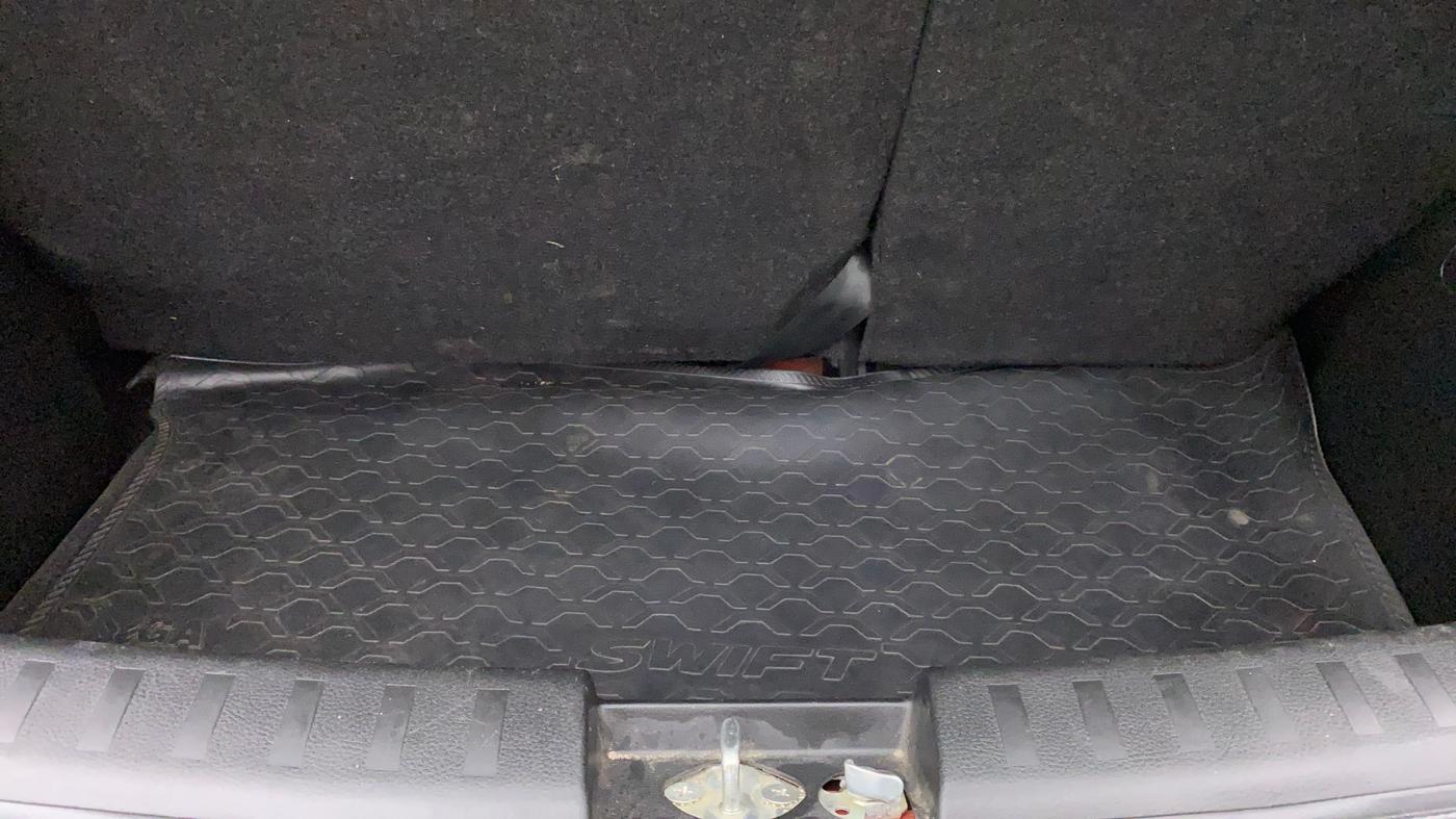 2016 Maruti Swift VXI, Petrol, Manual, 38,025 km, Boot Inside