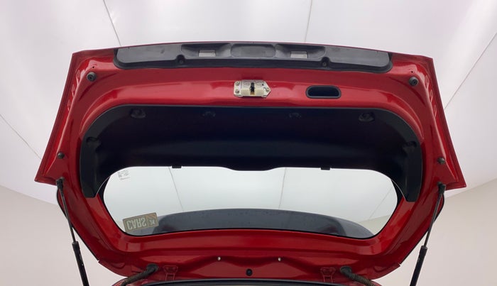 2016 Maruti Swift VXI, Petrol, Manual, 38,025 km, Boot Door Open