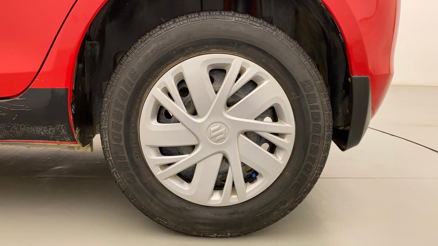 2016 Maruti Swift VXI, Petrol, Manual, 38,025 km, Left Rear Wheel