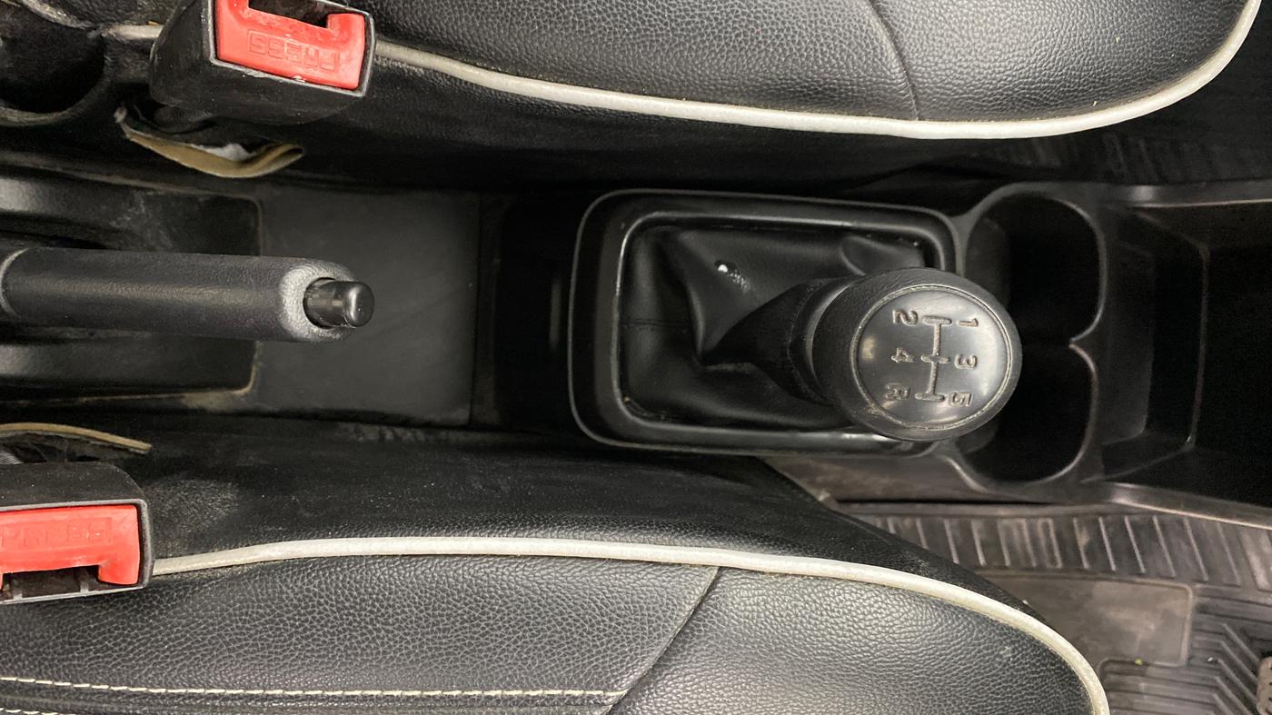 2021 Maruti S PRESSO VXI, Petrol, Manual, 67,531 km, Gear Lever