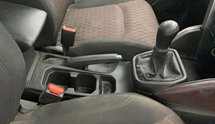 2023 Maruti Grand Vitara DELTA CNG, CNG, Manual, 34,905 km, Gear Lever