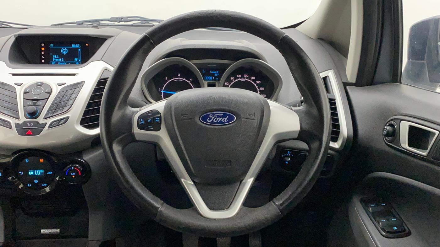 2015 Ford Ecosport TITANIUM 1.5L DIESEL (OPT), Diesel, Manual, 1,30,981 km, Steering Wheel Close Up