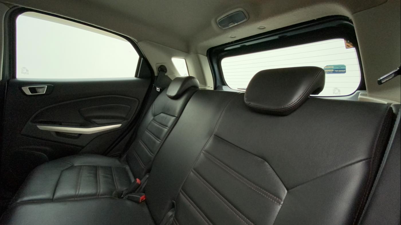 2015 Ford Ecosport TITANIUM 1.5L DIESEL (OPT), Diesel, Manual, 1,30,981 km, Right Side Rear Door Cabin