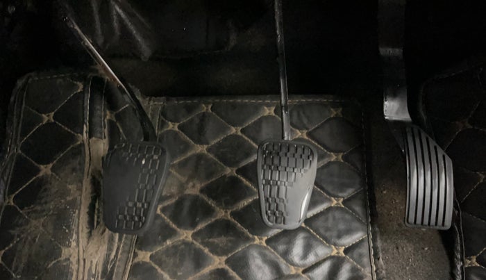 2022 Tata PUNCH PURE MT, Petrol, Manual, 53,779 km, Pedals