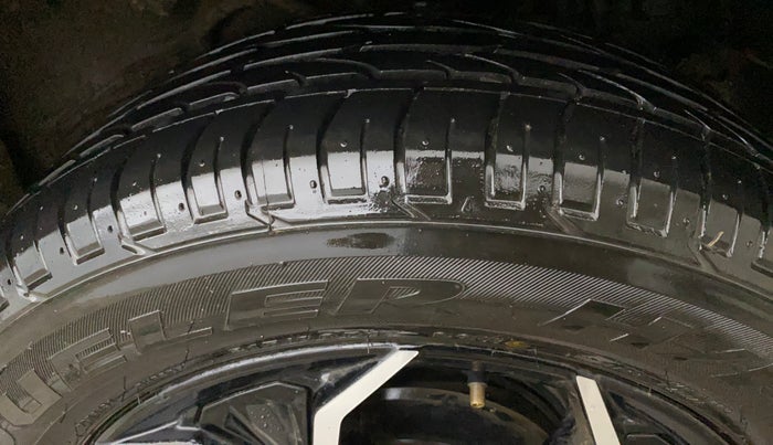 2025 Tata Curvv Creative S 1.2 Petrol 6MT, Petrol, Manual, 9,292 km, Left Rear Tyre Tread