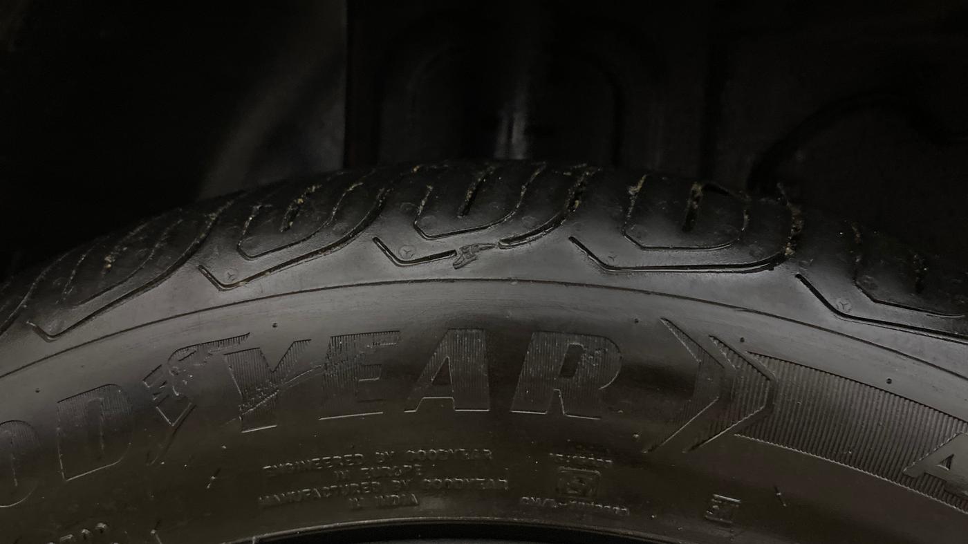 2022 Tata ALTROZ XZA (O), Petrol, Automatic, 23,961 km, Right Rear Tyre Tread