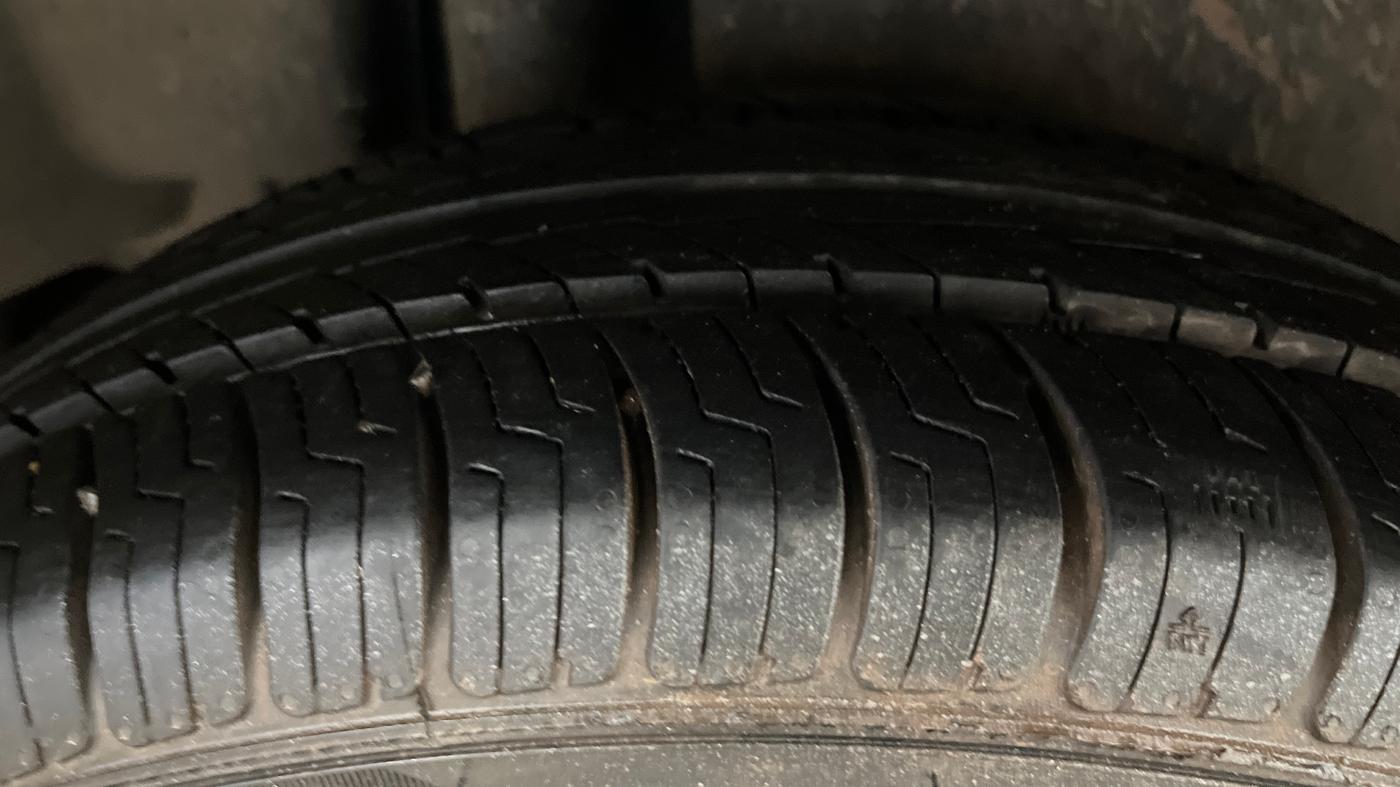 2019 Maruti Ciaz DELTA 1.5 SHVS MT PETROL, Petrol, Manual, 68,263 km, Right Rear Tyre Tread