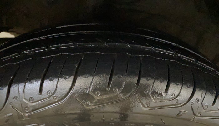 2018 Honda Amaze 1.2L I-VTEC V, Petrol, Manual, 58,479 km, Right Rear Tyre Tread