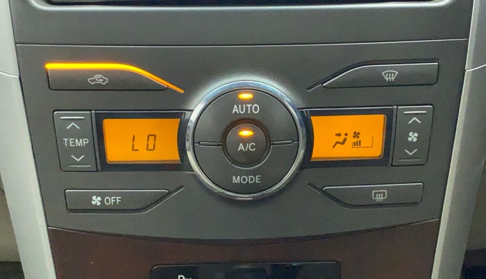 2012 Toyota Corolla Altis G, Petrol, Manual, 28,985 km, Automatic Climate Control